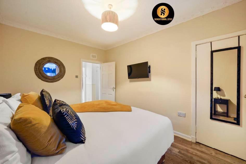 4 Bedrooms Apartment By Sensational Stay Short Lets & Serviced Accommodation Edimburgo Exterior foto